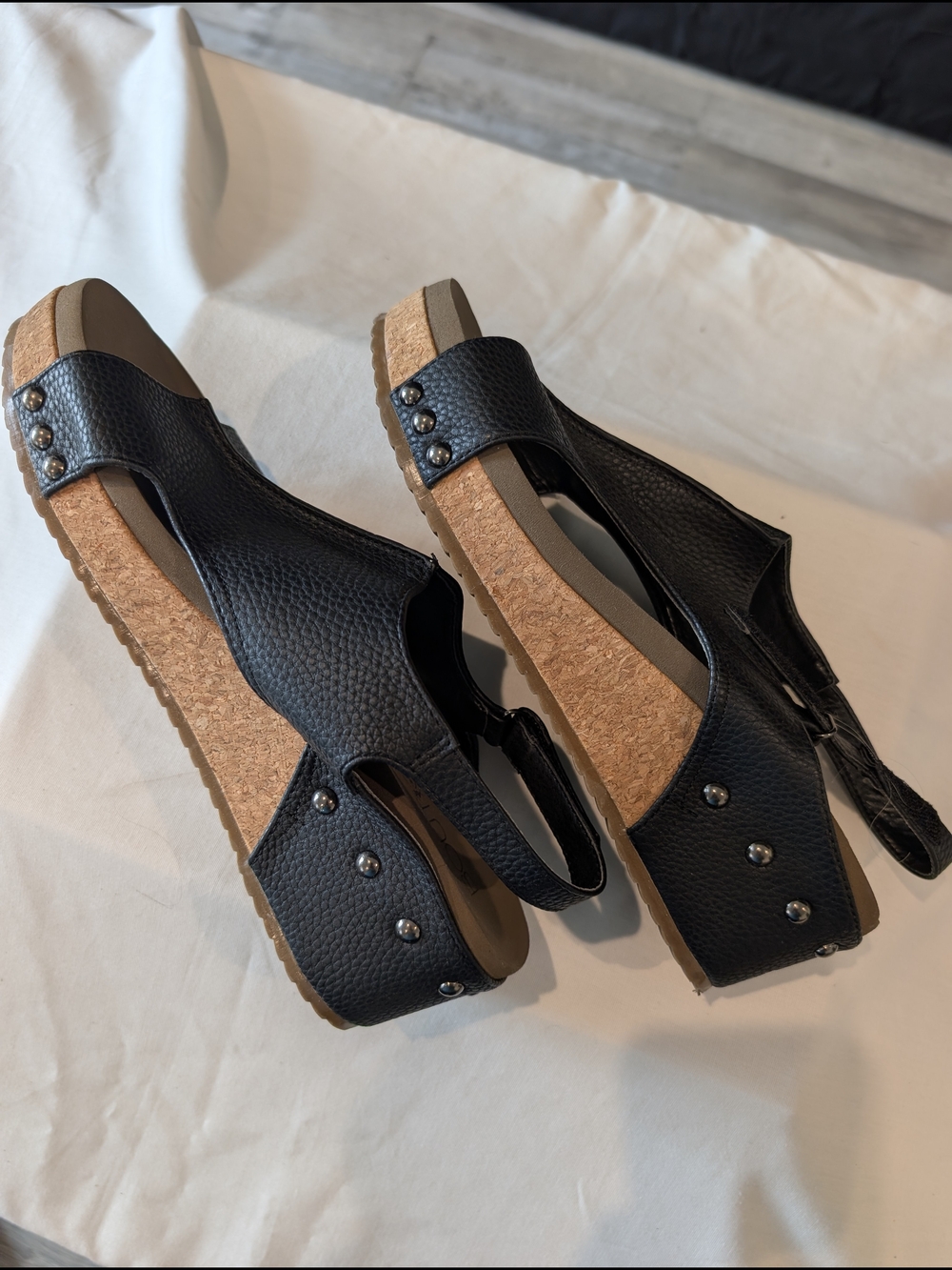 Corkys Black Textured Platform Slingback Sandals - Picture 3 of 6